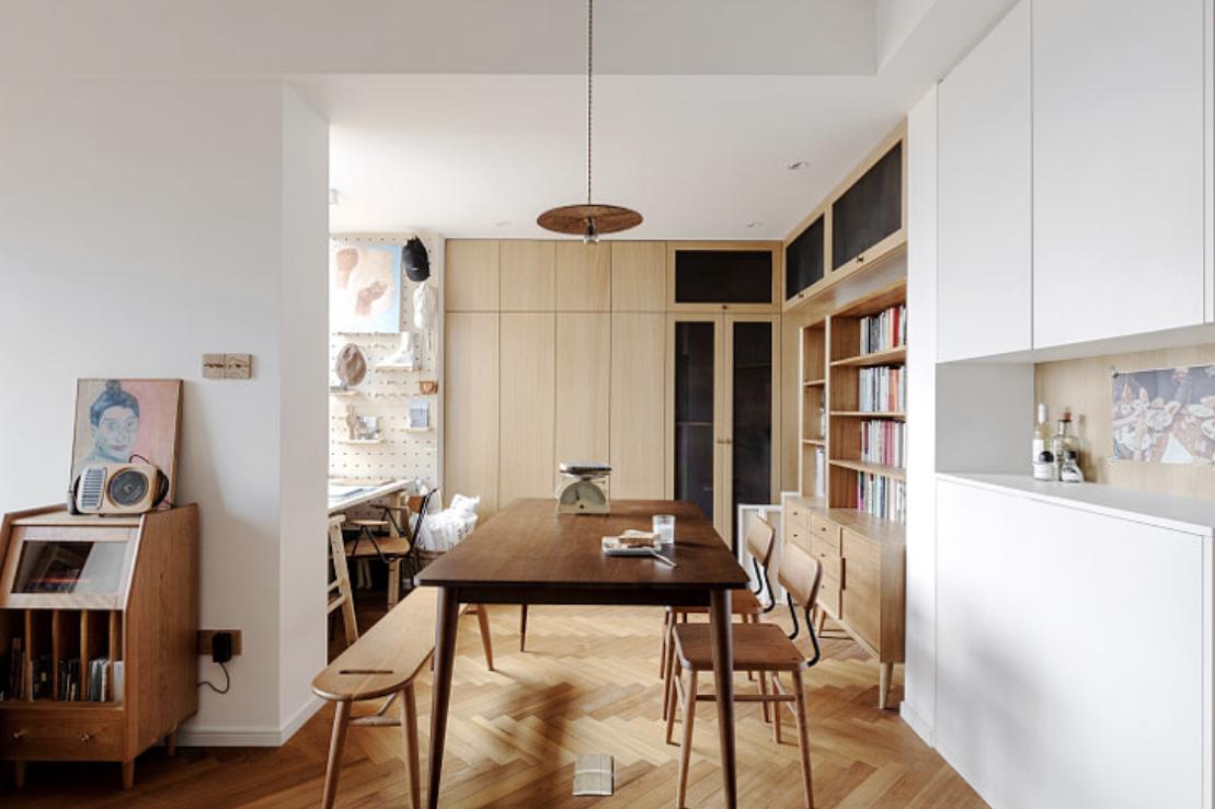 年轻人一人一猫的独居生活,一屋一人一猫的生活视频