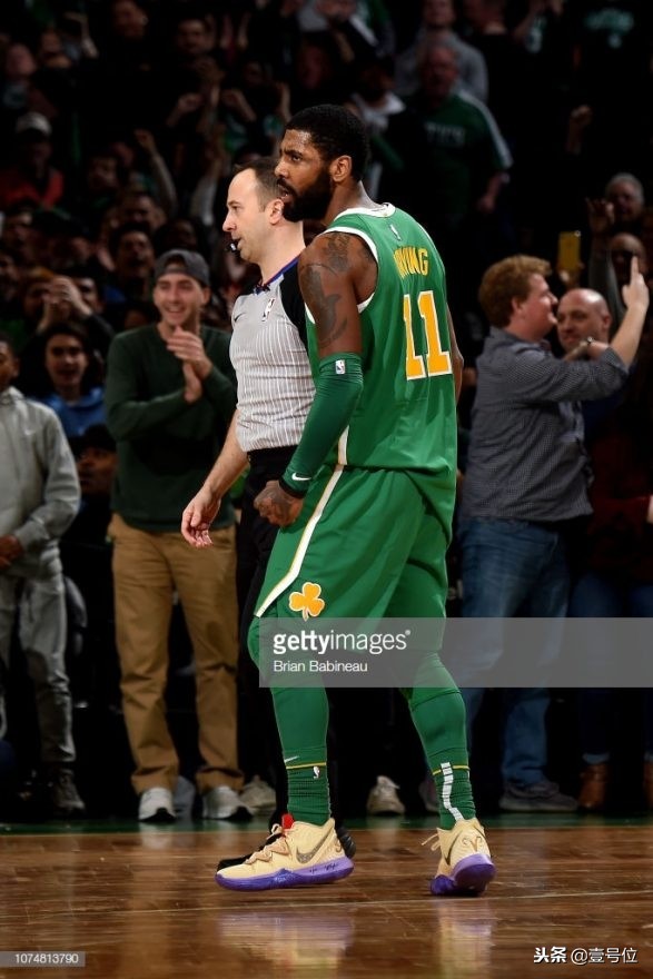 2018年圣诞大战詹姆斯穿的球鞋,2018年都有哪些经典球鞋