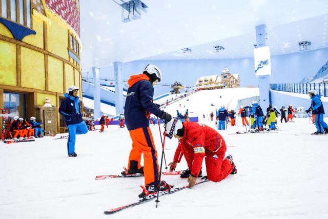 滑雪小白怎么快速入门,滑雪小白小技巧