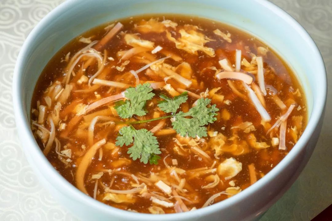 不出北京就能吃到正宗的云南菜,合肥北平食府