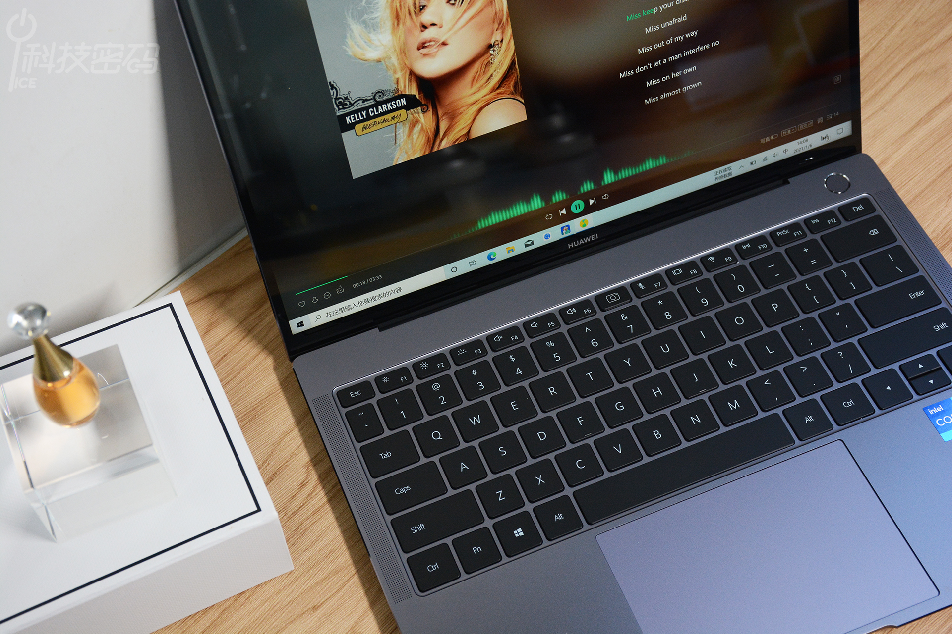 matebookxpro2022与2021区别,华为matebookxpro对比macbookpro