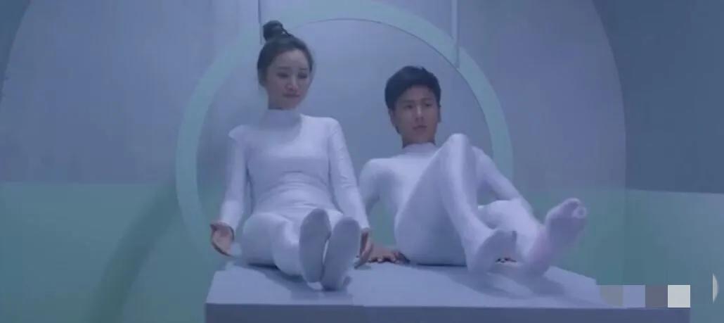 宫廷太监爱上大学校花？“禁穿越”的第8年，真是越来越可笑了