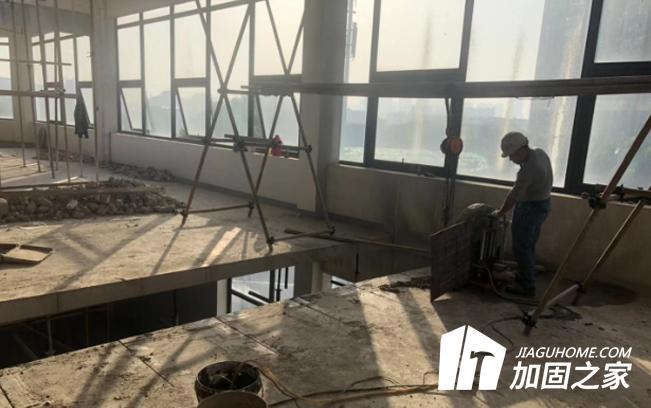 现浇钢筋混凝土楼板的加固与修复,现浇混凝土楼板裂缝怎么修复