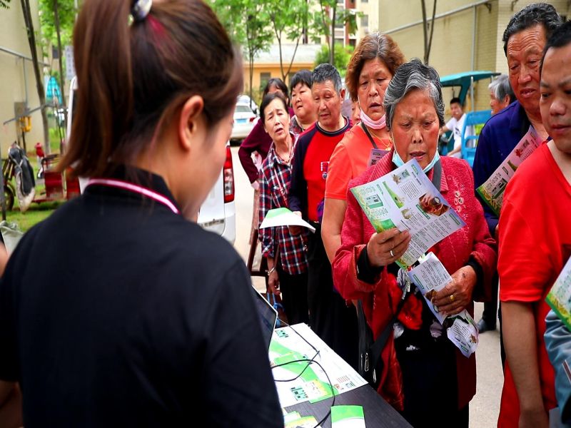 万润智能碾米机,智能鲜米机碾米机