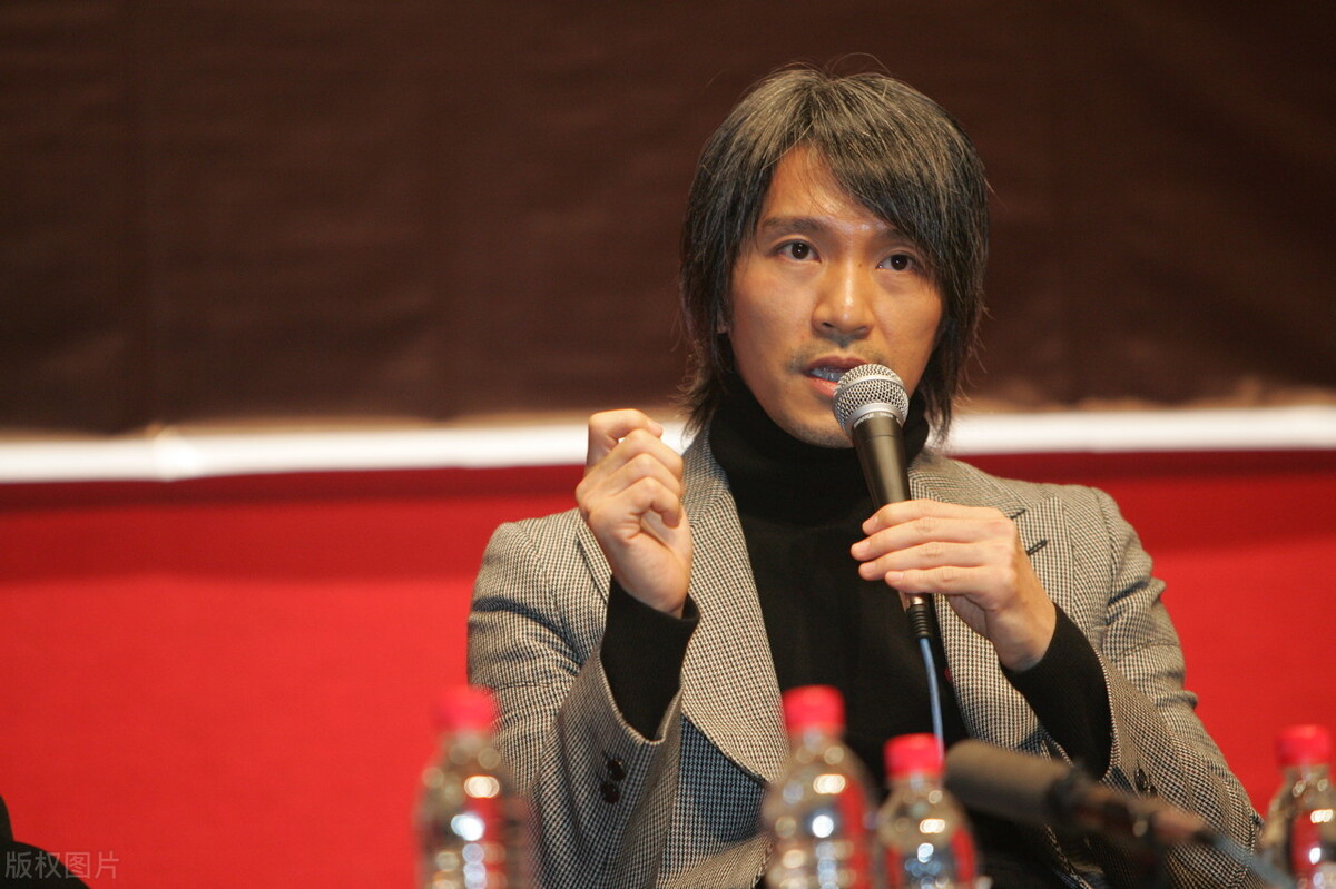 黄一山谈周星驰演技,黄一山谈星爷御用女郎