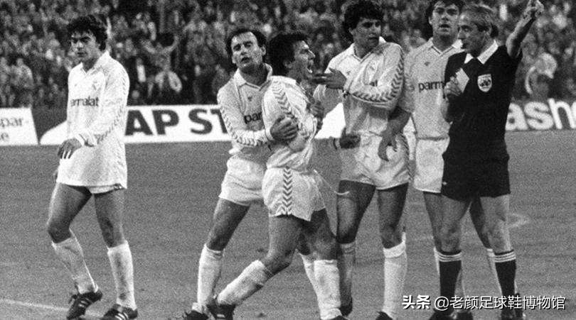 首位蝉联世界足球先生,历届世界足球先生前10名球员