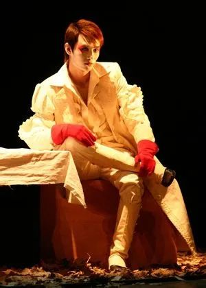 王凯武汉越秀,王凯为什么换经纪人