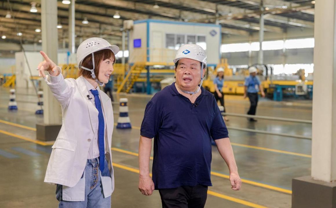 便宜70%签合同反被曹德旺骂，3个月后却差点感激跪下，发生了什么