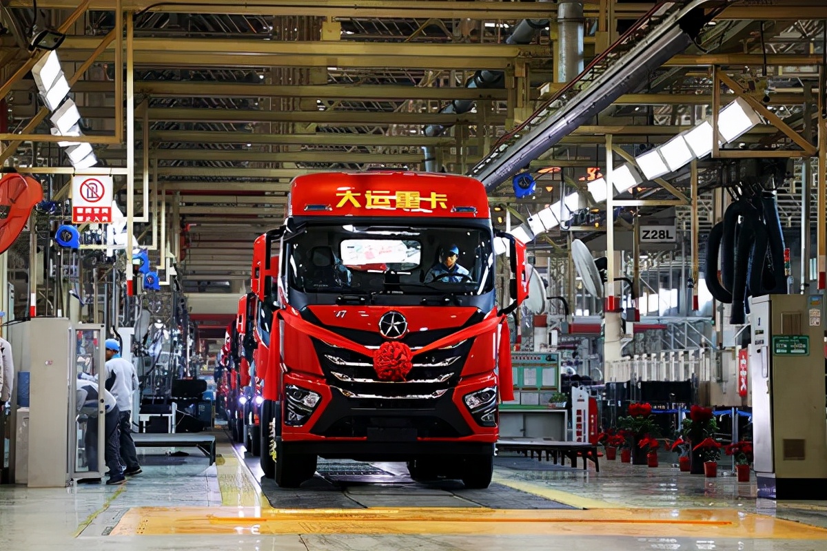 大运重卡v7 (大运重卡v7车型河南地区交付火热)