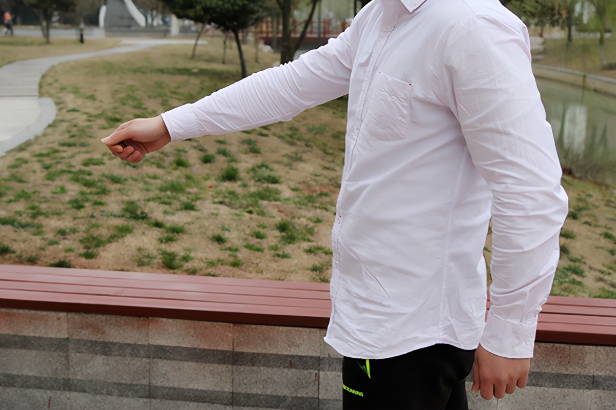 髌骨骨折打石膏后需要注意什么,小孩手骨折打石膏后要注意什么