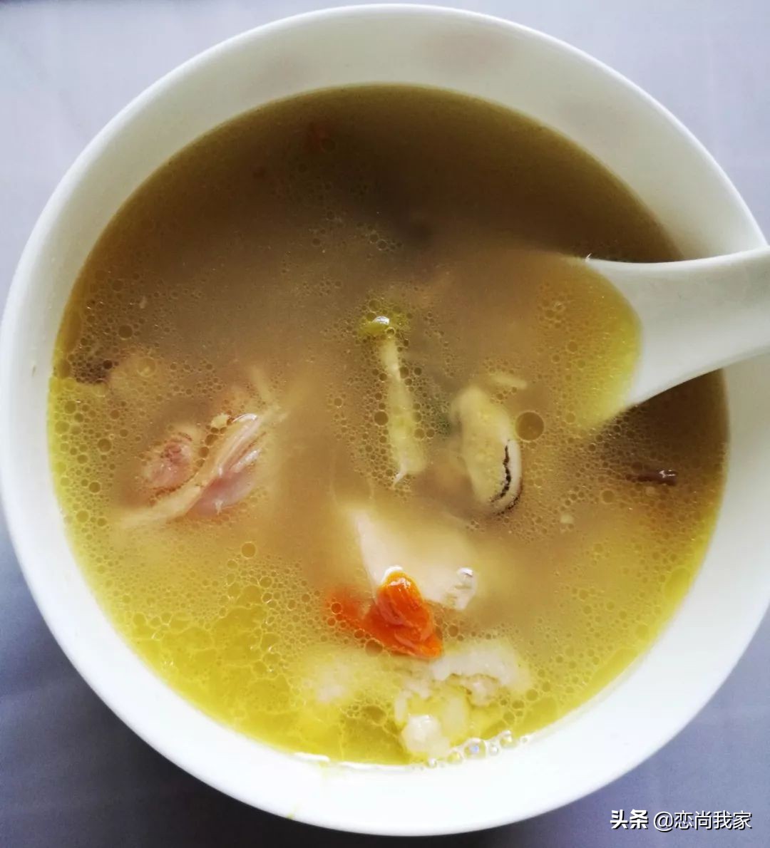 秋分后炖什么汤,秋分后还那么热熬什么汤好