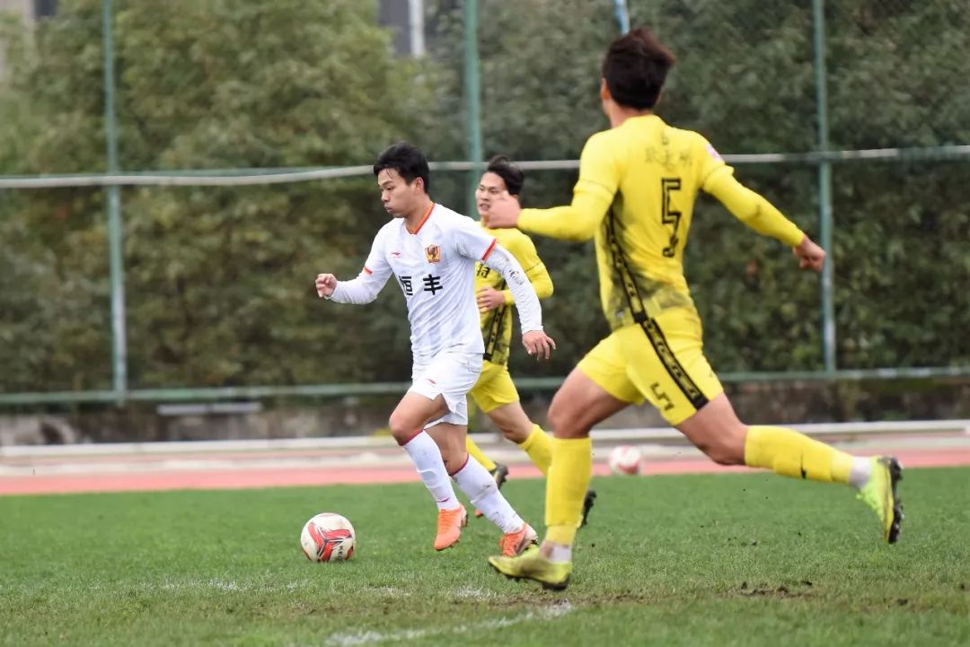 王帆比赛完整版视频,大连一方对贵州恒丰比赛视频