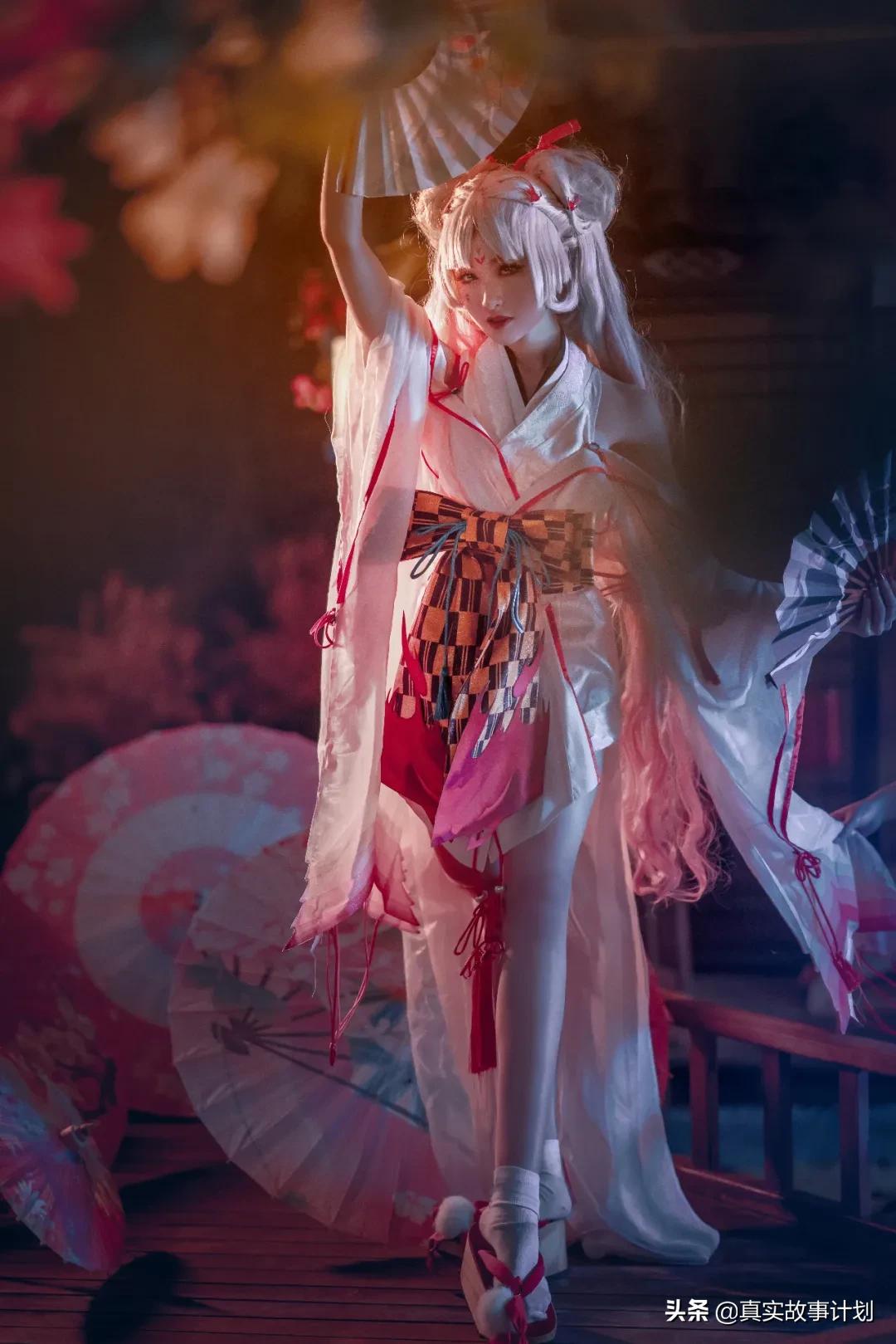 阴阳师cos桃花妖,cos阴阳师女性角色