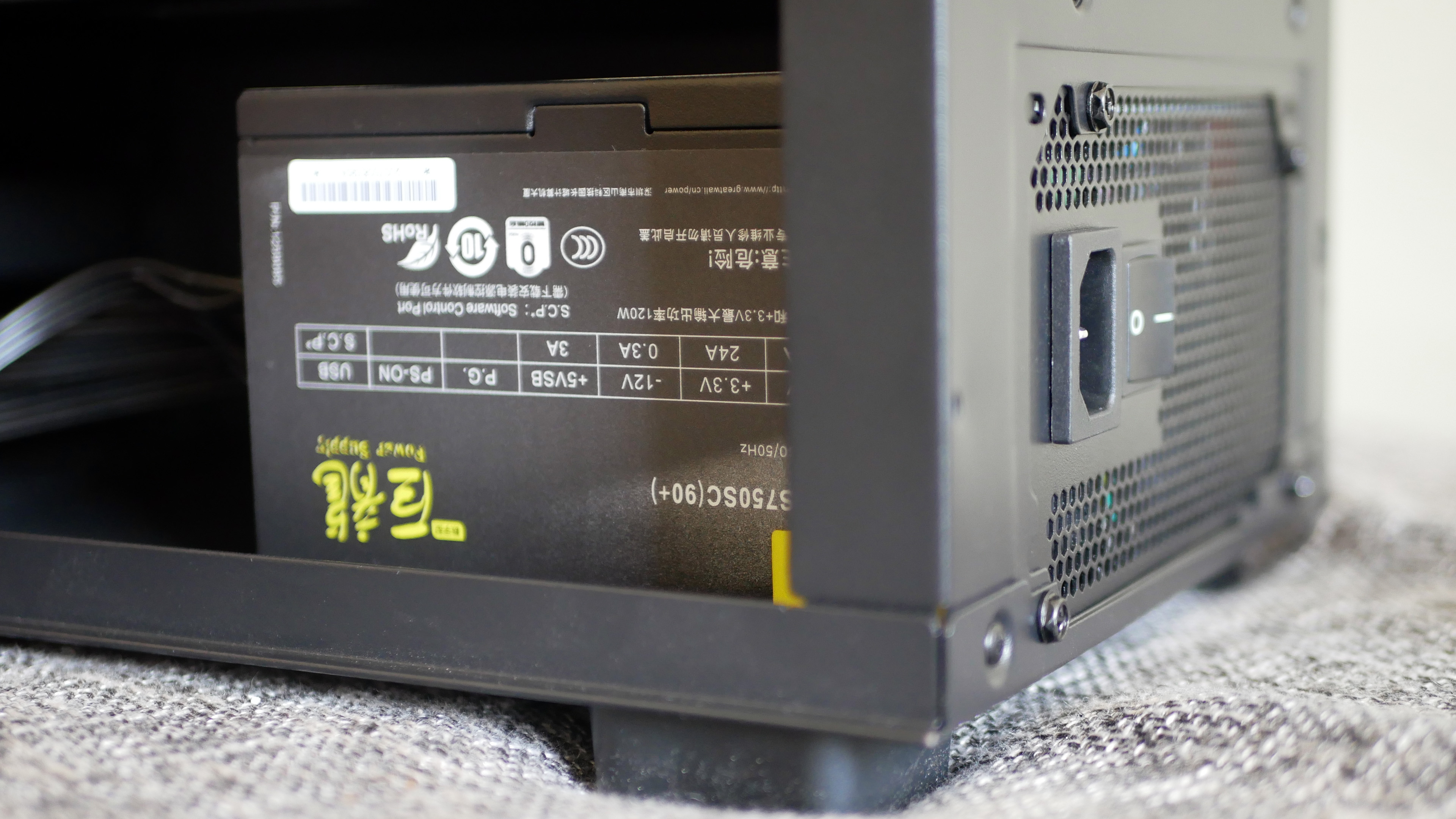 rgb机箱灯光效果,rgb机箱电源线