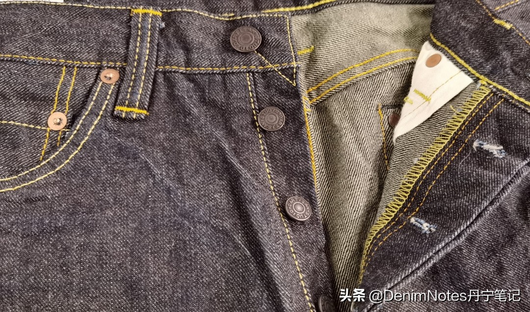 首个推出复刻牛仔的日本品牌StudioDArtisan，罕见左斜纹牛仔裤