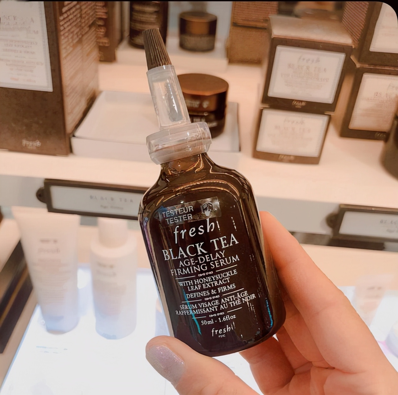 温和不刺激的去黄美白精华液,推荐一款提亮肤色的精华液