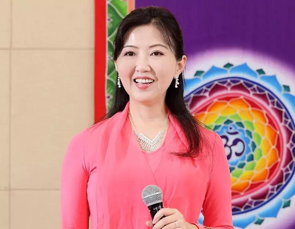 棣栧眾鍏ㄤ汉骞哥鍥介檯璁哄潧,璁哄潧鍢夊鍚嶅崟