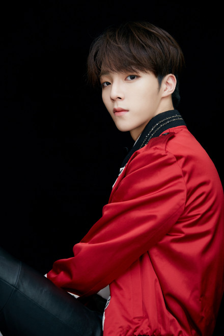 直长发刘海2020流行发型,头发2020流行发型刘海