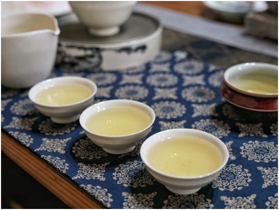 隐山野生古树红茶,隐山古树春茶