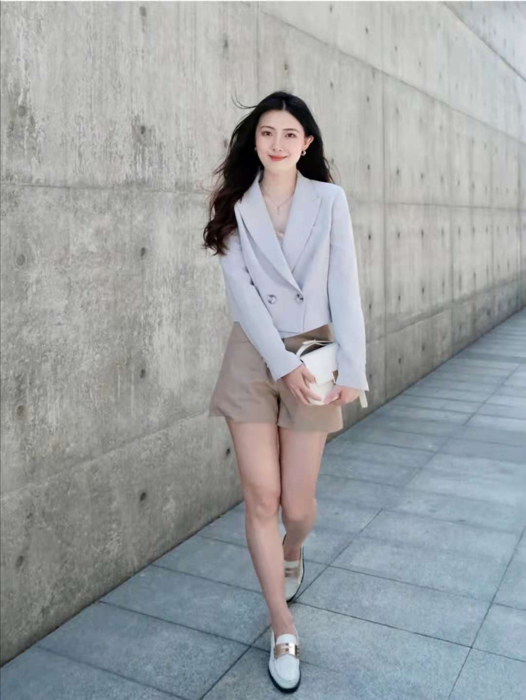 35岁穿什么衣服有气质,女孩穿什么衣服好看最有气质