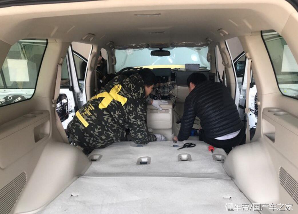 18款酷路泽丐版改装,18款兰德酷路泽丐版五座报价