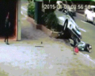 新手倒车危险瞬间,新手倒车注意事项和技巧