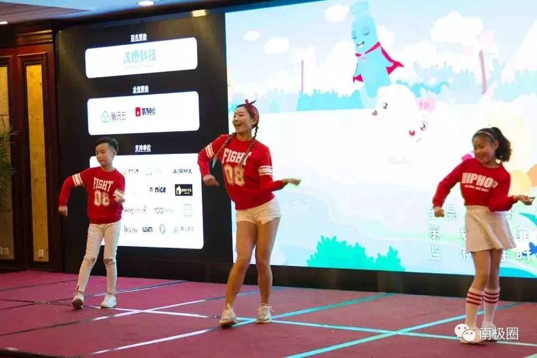 南极圈大事件,在南极圈我们做了什么