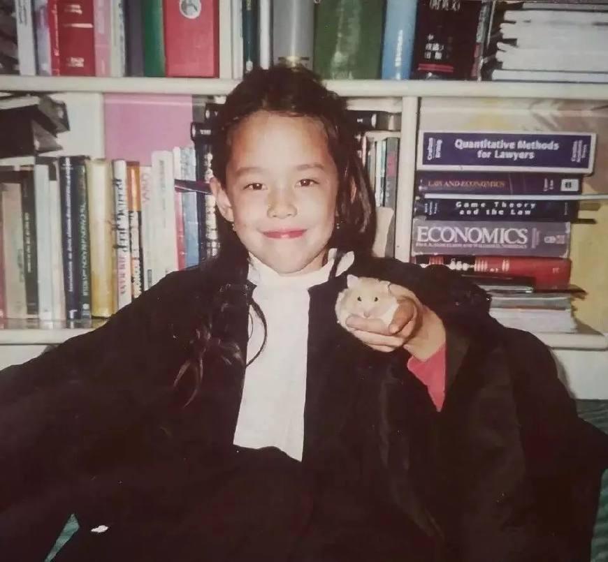 一个让人“开口跪”的混血超模