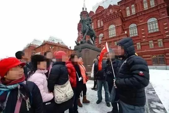 被外国人曝光的假货,央视曝光海外假货