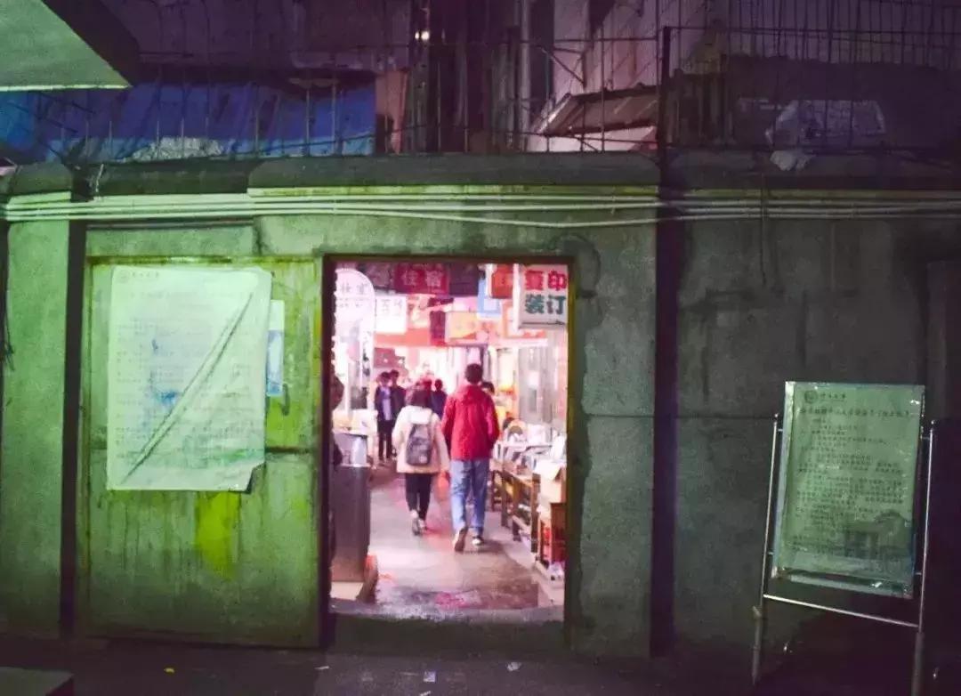 广州地铁8号线哪个站内有吃的,广州地铁8号线北延广州北站