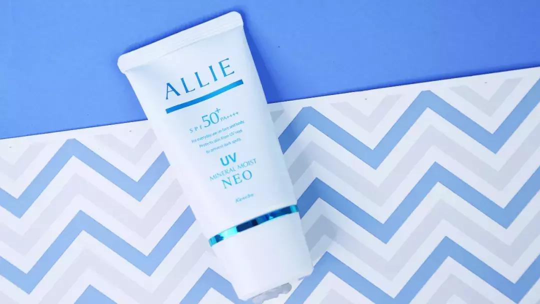 防晒霜推荐回购品牌排行榜,测评100款防晒霜