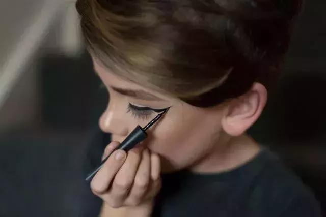 18年最火00后网红,盘点三位当年很火的网红