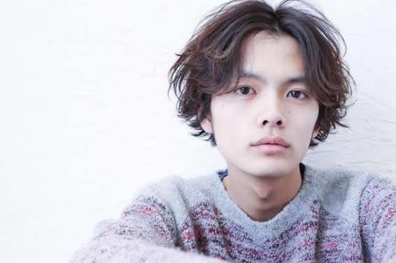 怎么判断男的长得好不好看,男性怎么判断自己长得好不好看