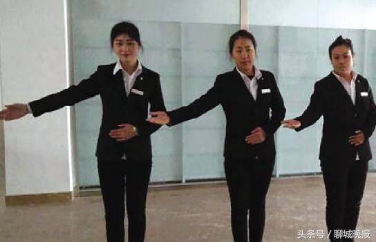 十年磨一剑顽石显锋芒,十年磨一剑一朝露锋芒图片