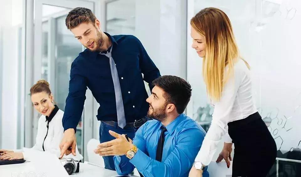 刚升职做管理层怎么带团队,如何做好一名大区经理