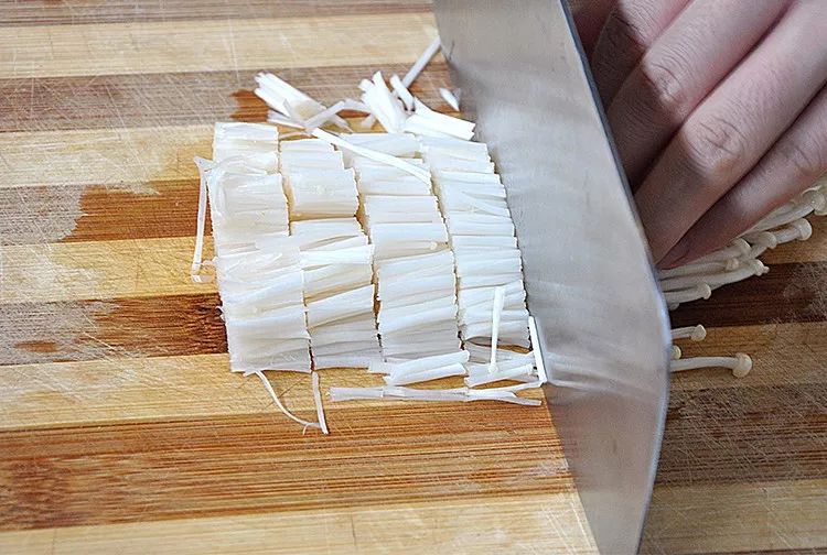 给小孩早餐简单又好吃的100种做法,早上给孩子做什么早餐粥