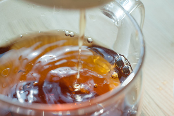 变质的茶叶能用吗,变质发过霉的茶叶你都敢喝