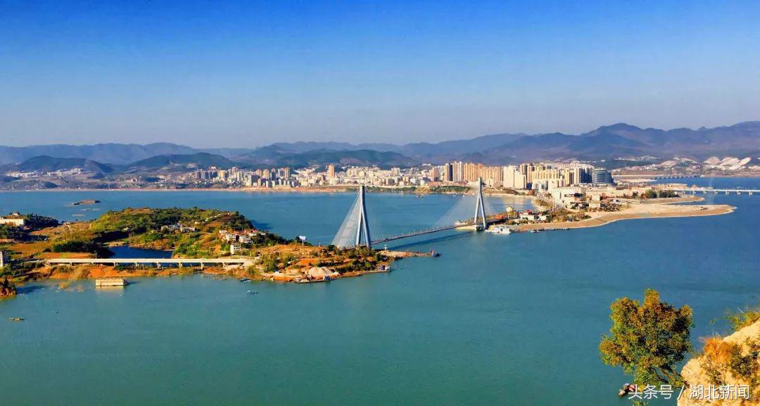 县委书记访谈文章,县委书记文章