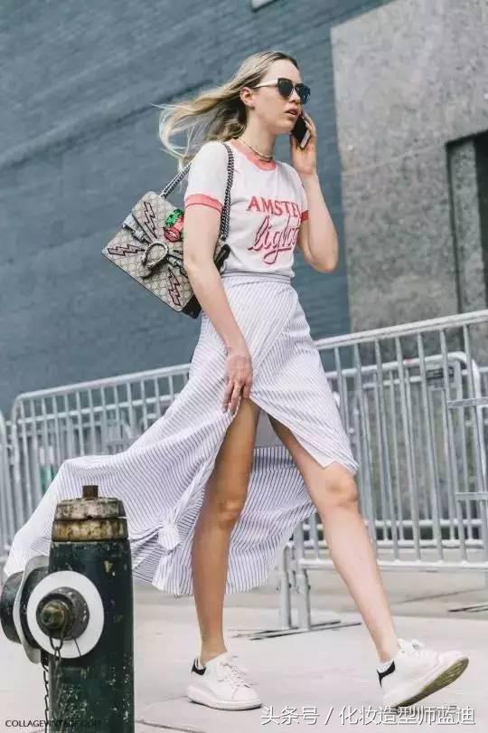 白t恤穿法搭配,t恤的30种穿法高级又时髦