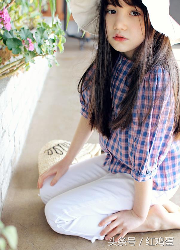 设计师设计衣服有很多想法吗,日系童装设计风格