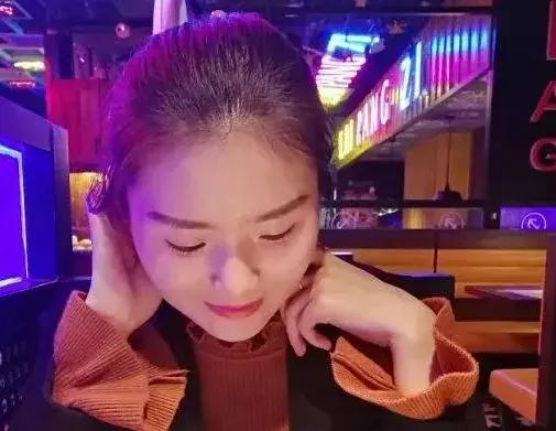 美妆哪些大牌好用不贵,blingbling平价口红