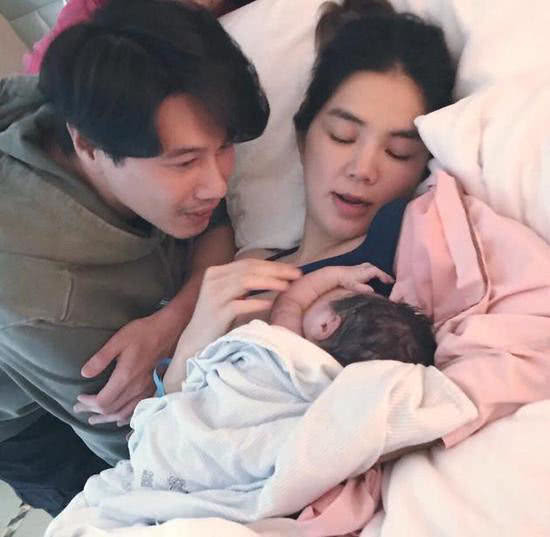 俄罗斯孕妇到阿根廷生孩子,俄罗斯孕妇生了双胞胎