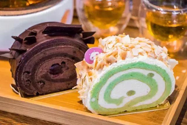 转角遇到猪？！魔都首家粉猪餐厅，吃完变精致的猪猪女孩！