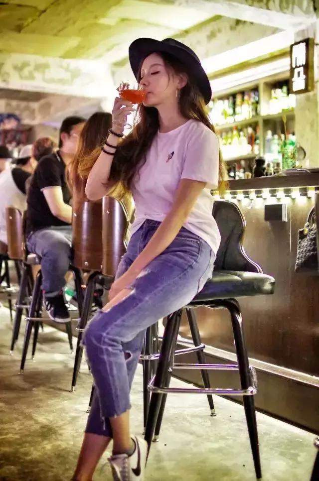 贵阳必须要去的酒吧,贵阳808club酒吧