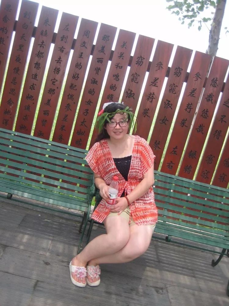 170女生体重多少才会有马甲线,170几斤可以拥有马甲线