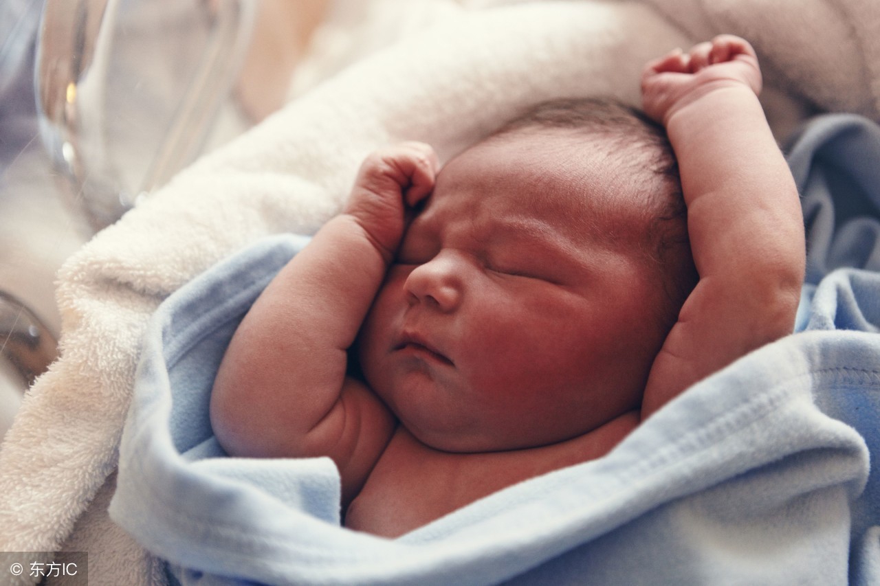 四川扑克批发厂家,四川皮卡批发