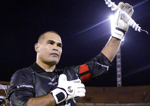 疯子中的疯子，200斤门神60米外能进球