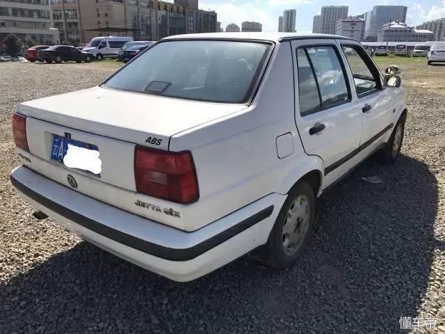 一万元买的奥迪a6,奥迪a6二手车多少钱入手合适