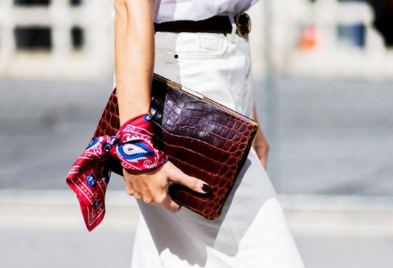 一条丝巾五种系法让你不重样,丝巾常用的几种系法