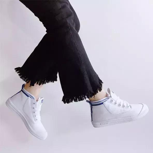 澳洲的国宝级小白鞋，明星、超模人手一双